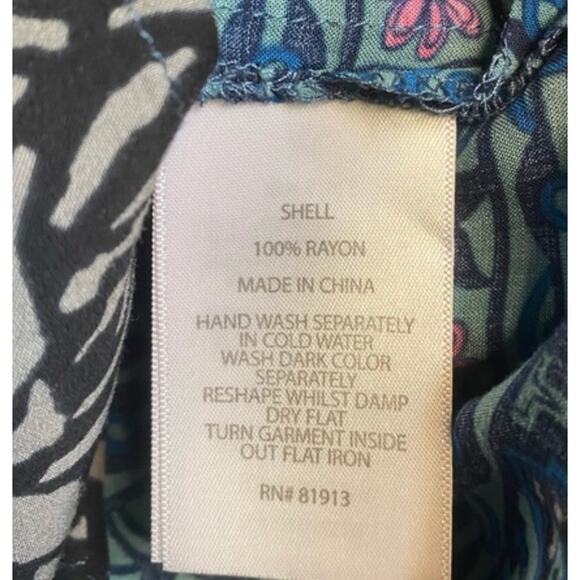 Plenty by Tracy Reese Bohemian Blue Lightweight Tunic size Medium - Picture 9 of 9